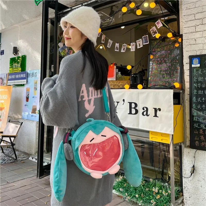 ! !! 初音ミクショルダーバッグバックパックかわいいアニメ - Travel Accessories Cute のレビューと価格
